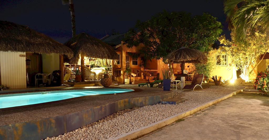 Villa Punta Salina Palm Beach Luaran gambar